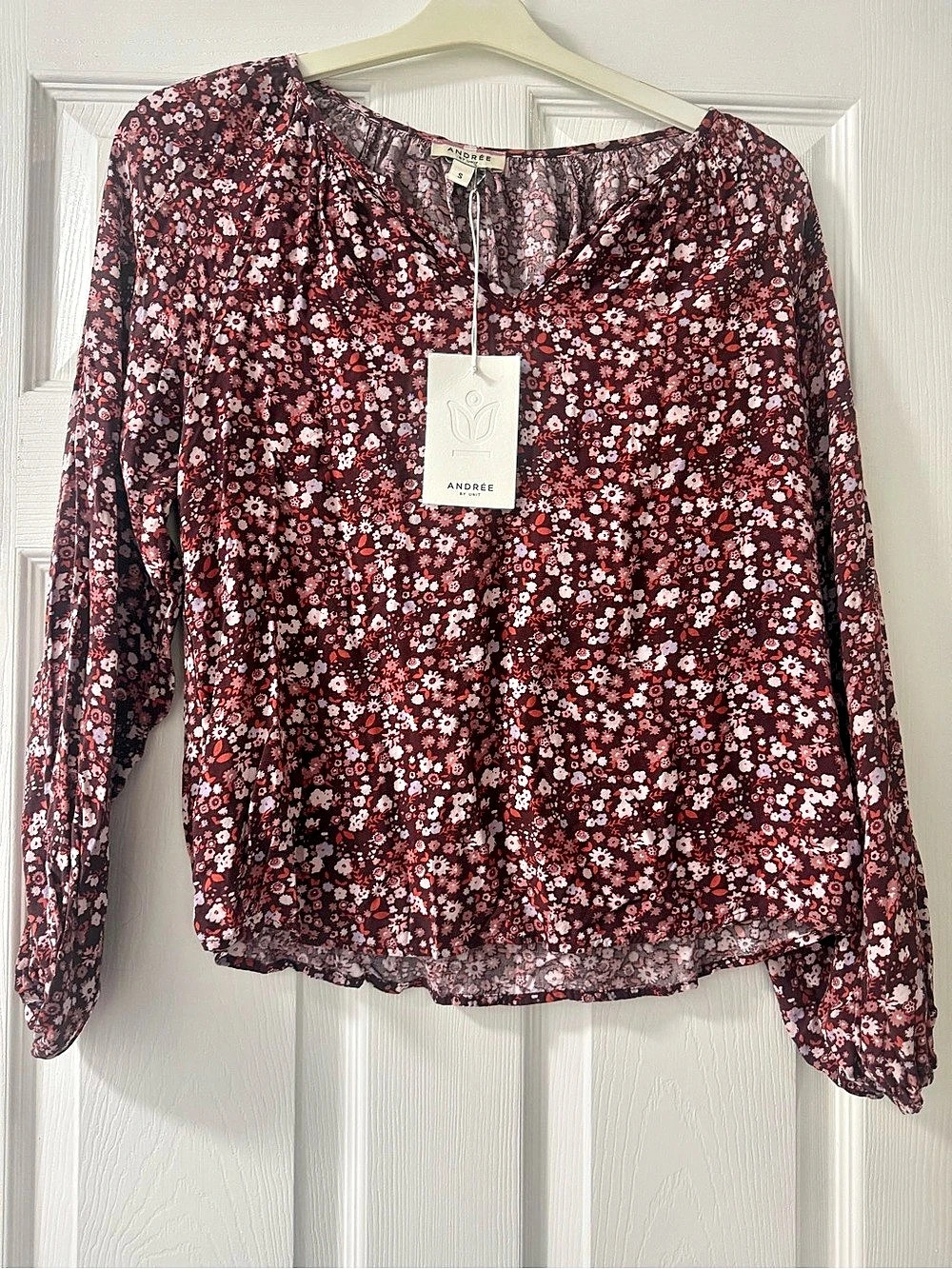 Andrée by Unit Floral Blouse in Burgundy & Pink Size Small NWT